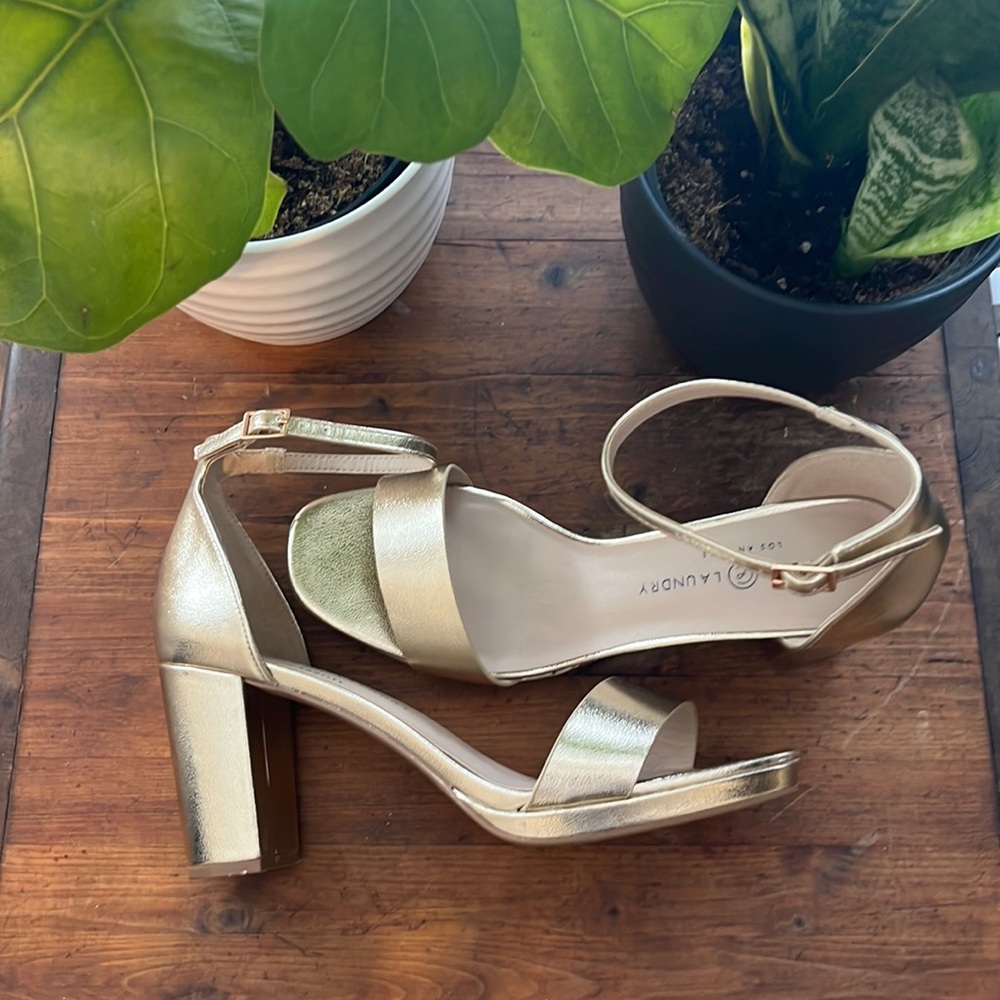 Gold Chinese Laundry block heels with ankle strap!